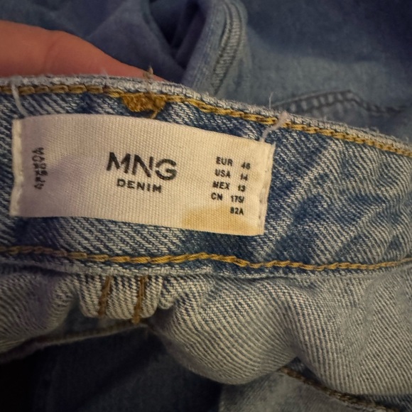 MNG Mango Ripped jeans size 14 excellent distressed condition - Picture 3 of 4